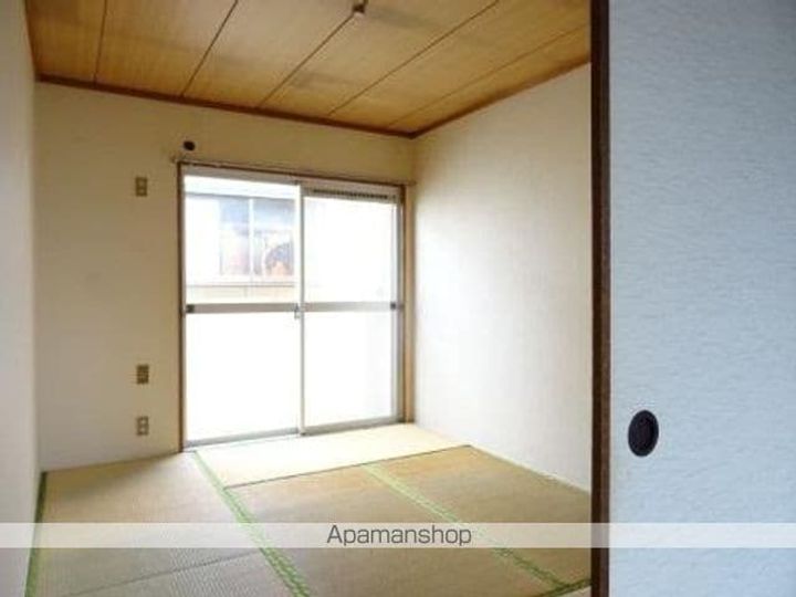 コーポ秋丸201の居間