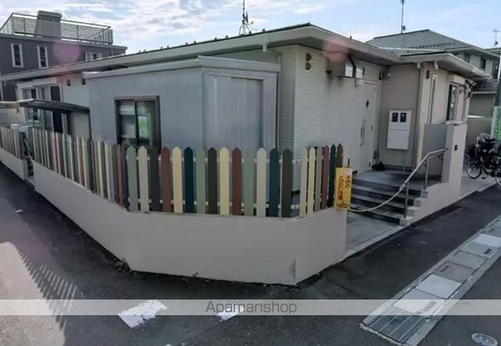 埼玉県三郷市幸房の賃貸アパートの周辺