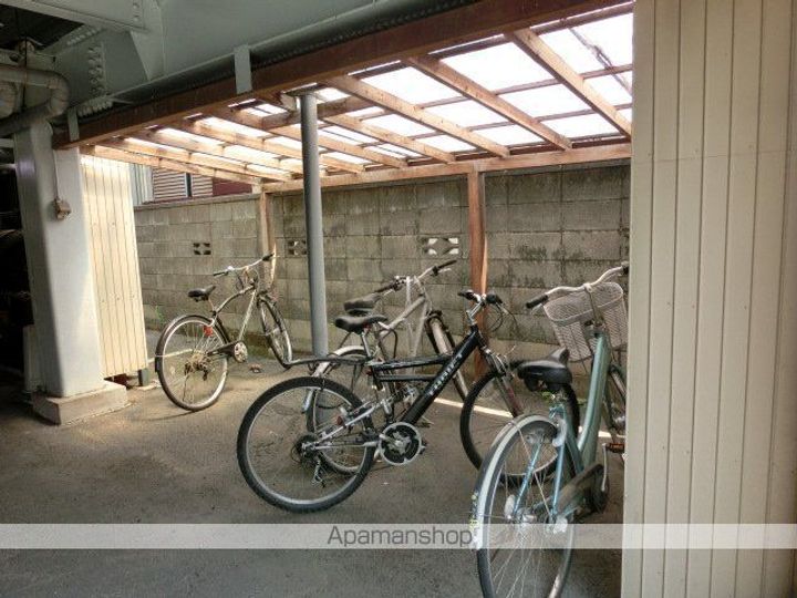 ハイツレイワ202の外観