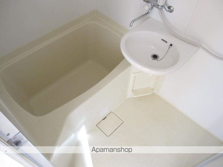 ツインハイムサンムーンの風呂