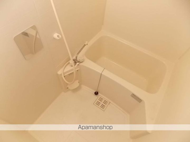 ラ・シャンブル町田201の風呂