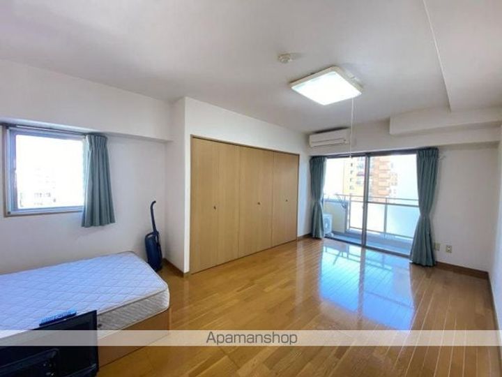 ドエール中央町603の内装