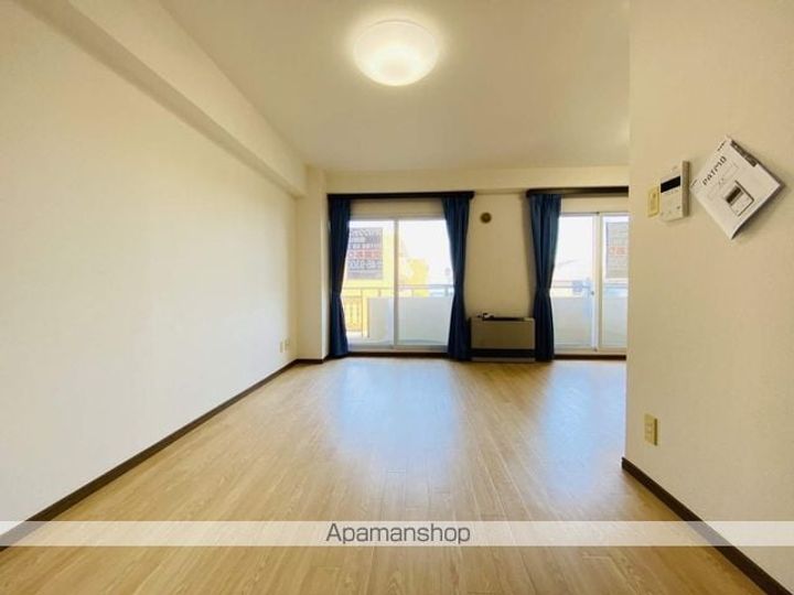 ロイヤルシティ弐番館青柳の内装