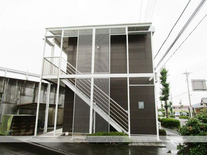 レオパレスカウベルⅡの外観