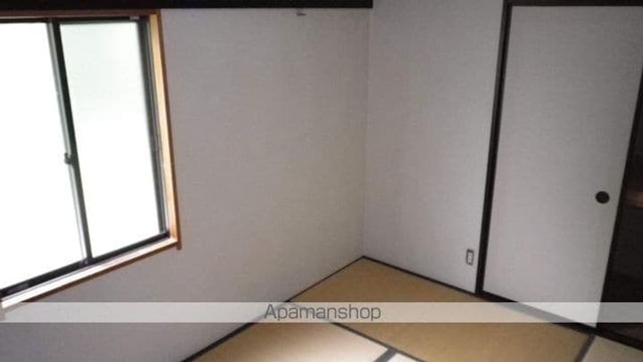 モンシャトー可児C202の居間