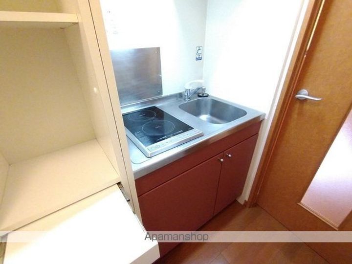 東京都世田谷区八幡山2丁目の賃貸アパートのキッチン