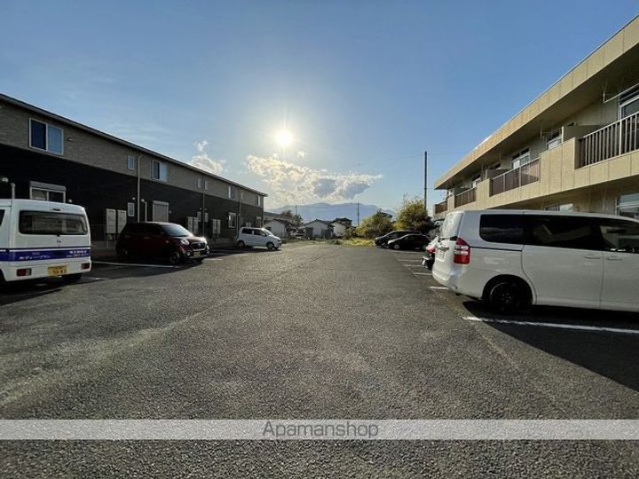 ハイツ川住203の外観