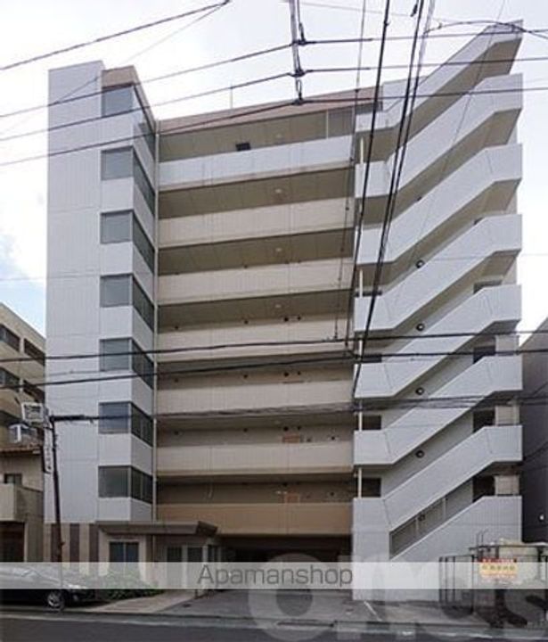 愛知県名古屋市東区泉2丁目の賃貸マンションの外観