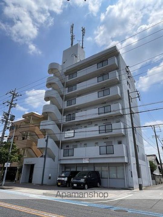 カーサ小幡の外観