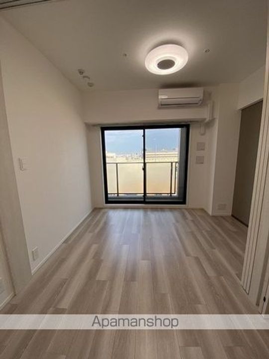 エスティメゾン門前仲町の居間