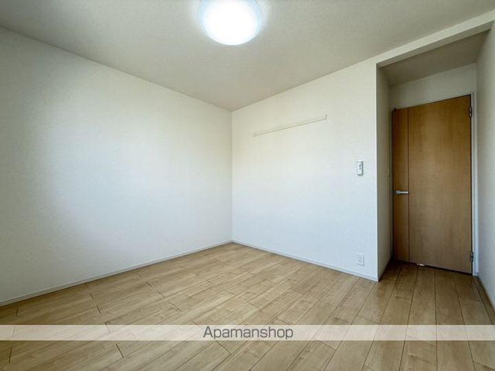 北海道函館市鍛治1丁目の賃貸アパートの内装