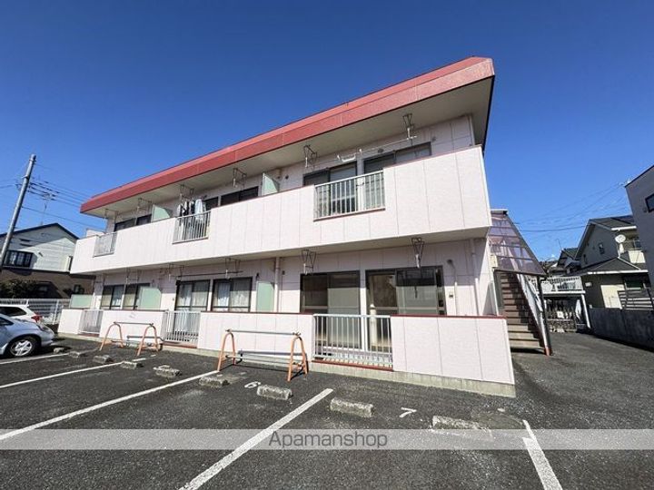 シャトル若葉の外観