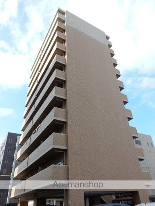 マンションニューヨーク医大東の外観