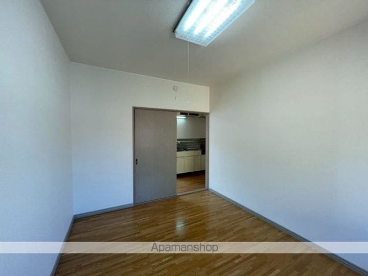 アメニティ93の内装