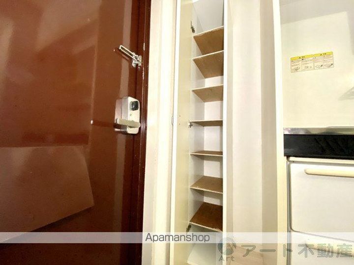 アチェロの内装