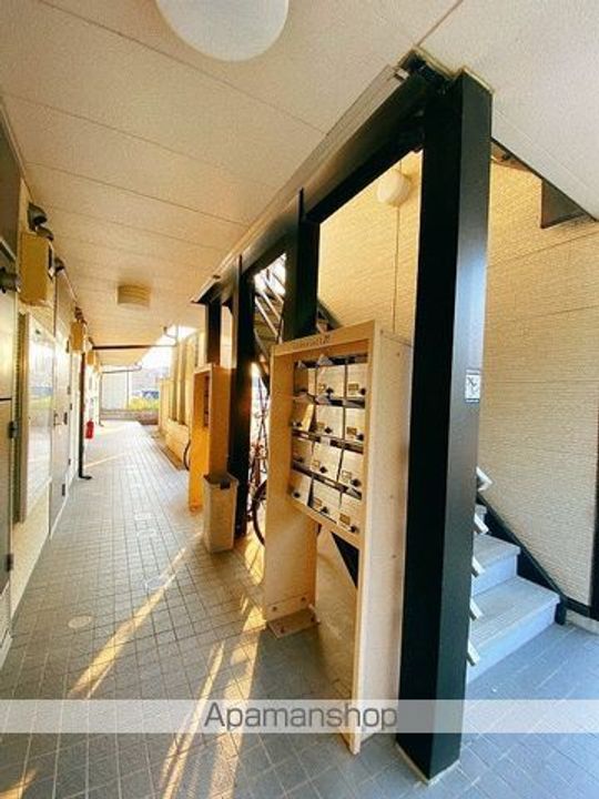 レオパレス三郷中央 清の外観