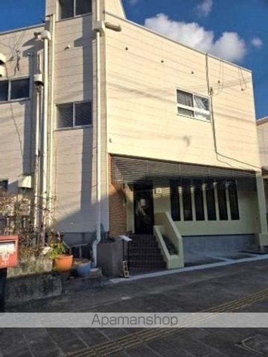 立願寺ステートビル2の外観