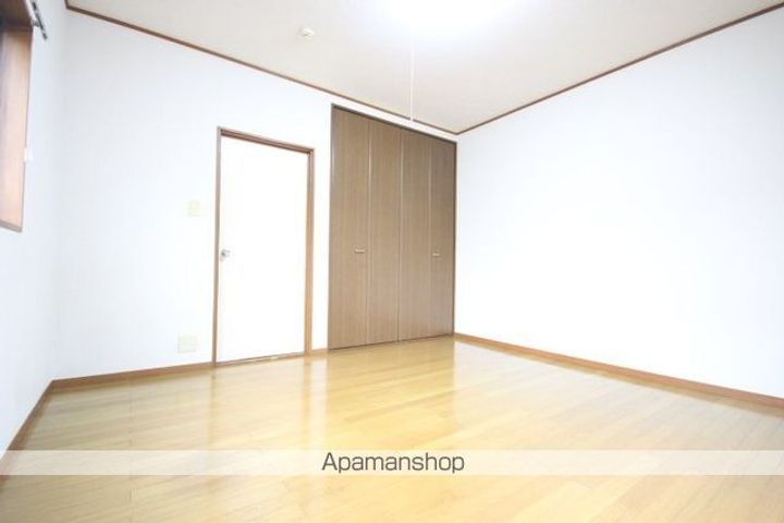 サンマリーCの内装