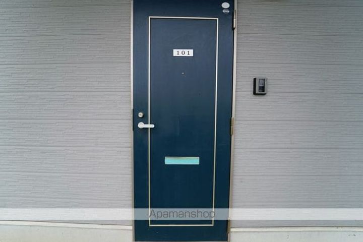 リバティパレス205の外観