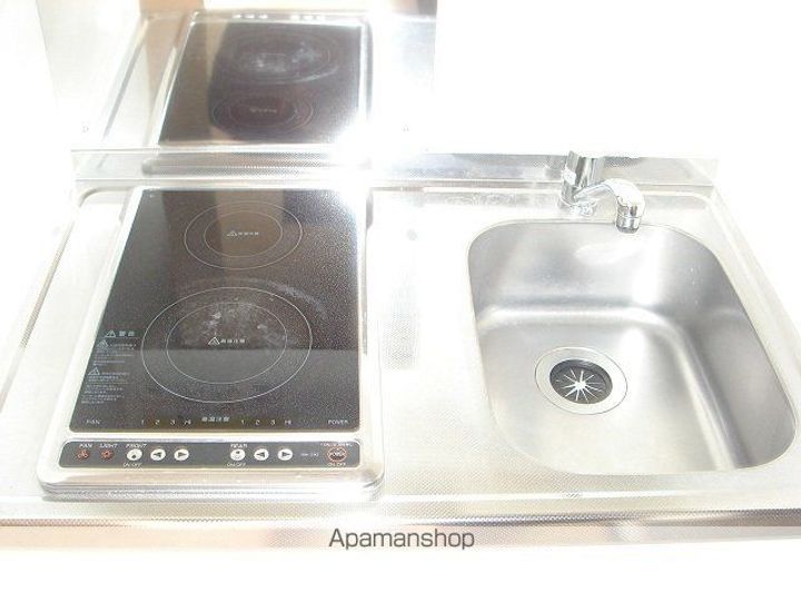 レオネクストメイプルのキッチン