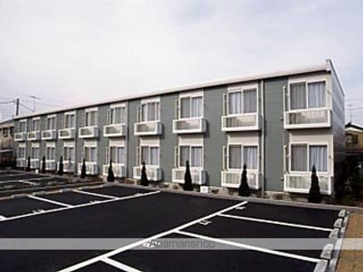 レオパレスハーヴェスト湖北の外観