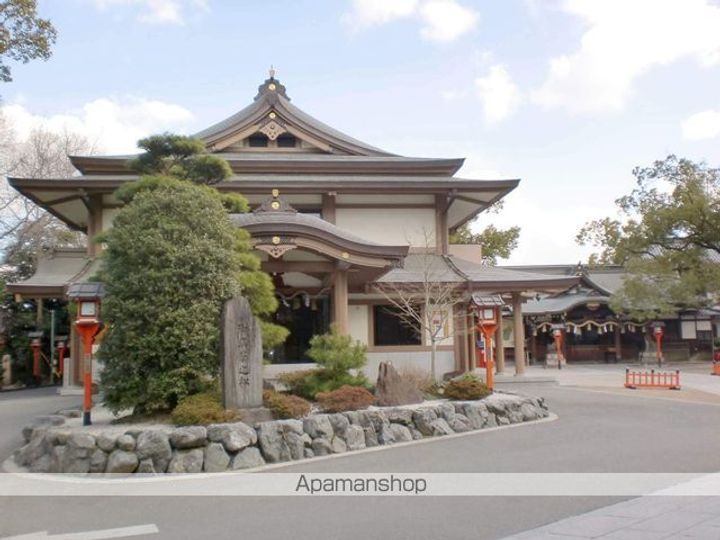 ルミエール中向陽101の周辺