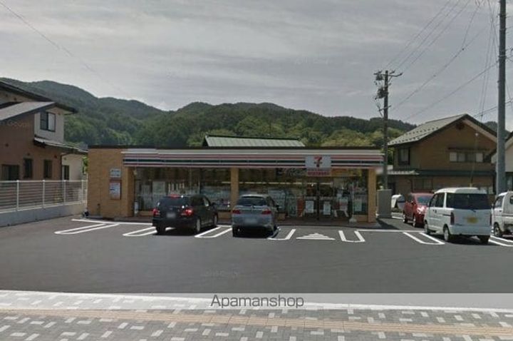 ハイツ鶴峰10の周辺