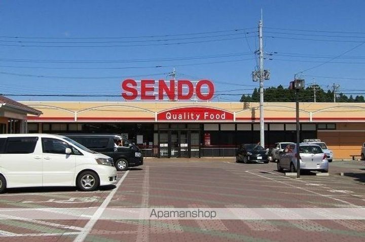 エターナルグローブBの周辺