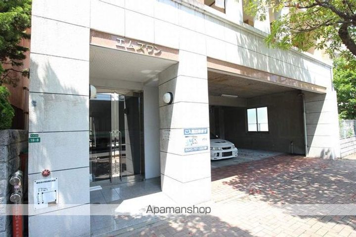 エムズワンの外観