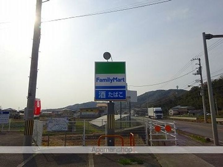 カーム山城204の周辺