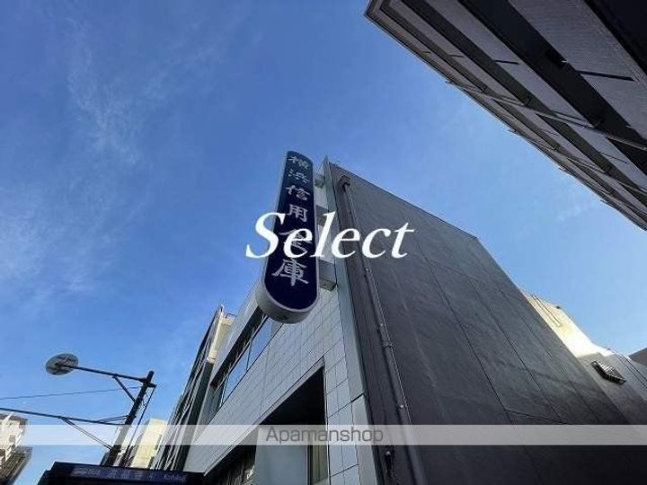 ハーミットクラブハウス横浜の周辺