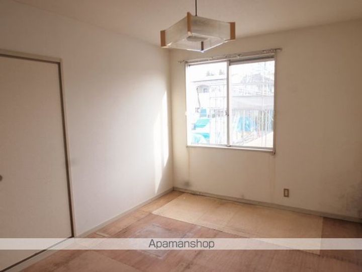 フレグランスKB102の内装