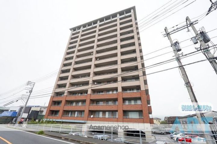 レベウェル三愛702の外観