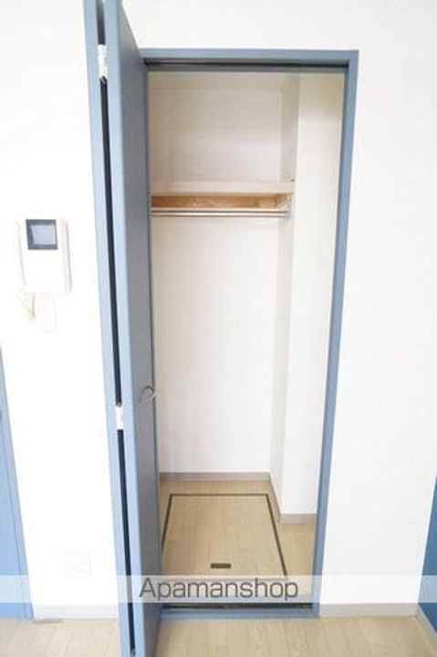 セレ二俣川102号室の内装