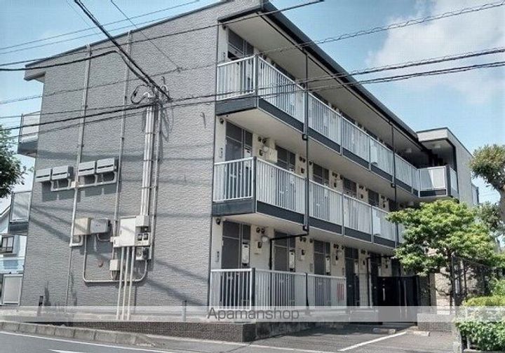 レオパレスミワノ パークの外観