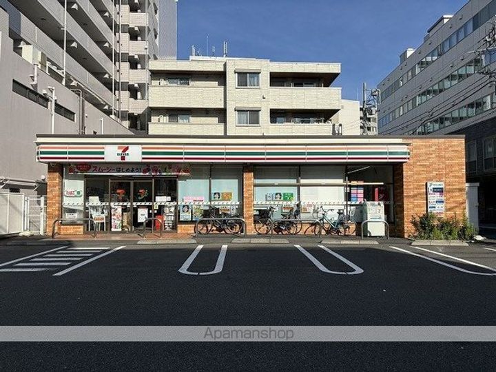 鶴見ワンダーランドの周辺