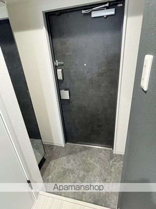 エヌエムキャトフヴァンの玄関
