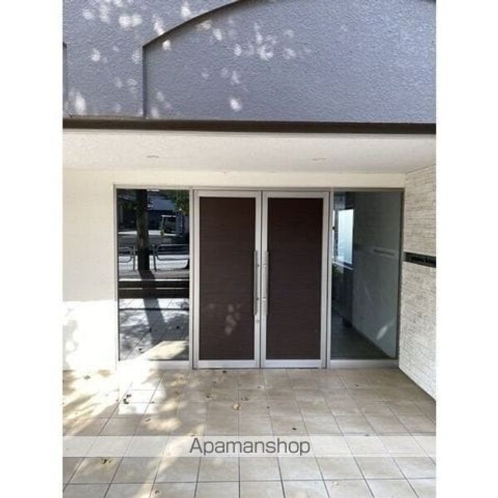 プリミエール平和ヶ丘の外観