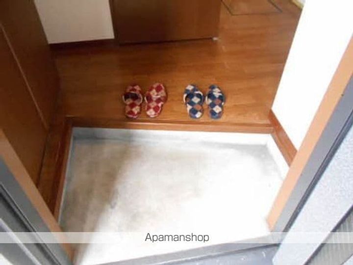フォレストコートの玄関