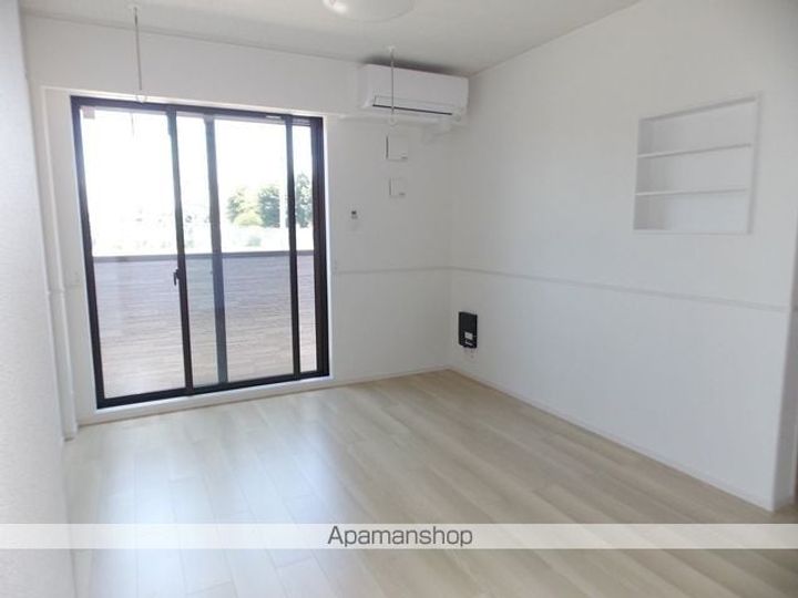 ファインの内装