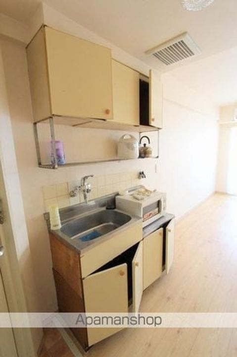 香川県高松市瓦町1丁目の賃貸マンションの内装