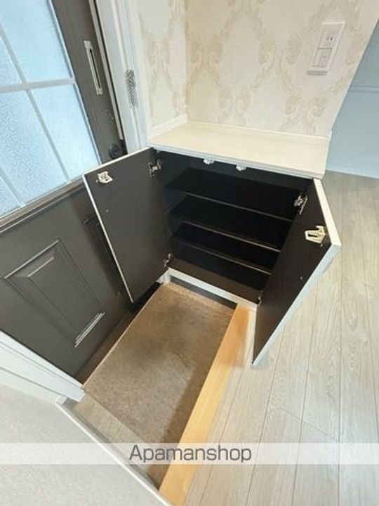 プチ・アンジュ1の内装