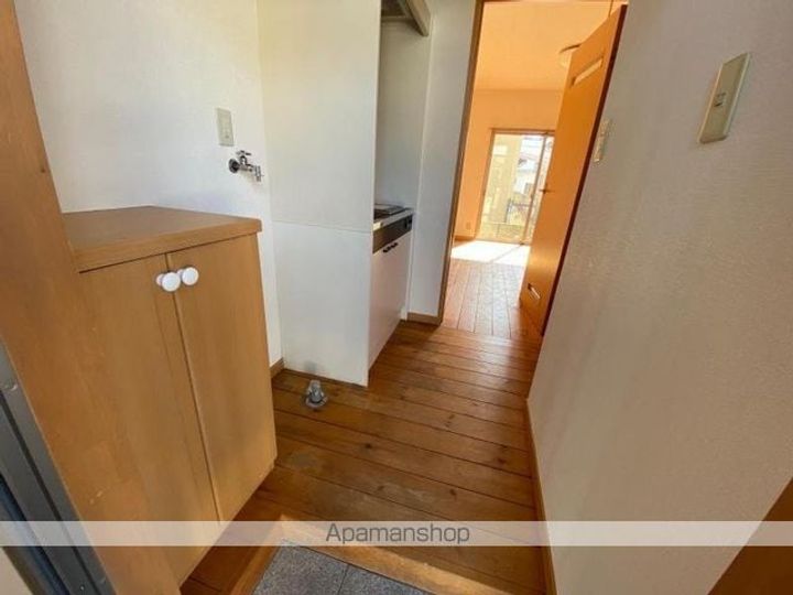 ウッディハウス林の玄関