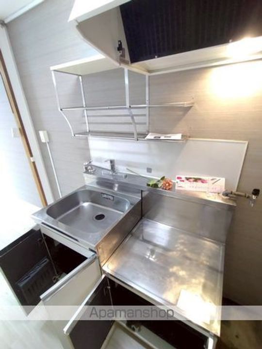 東京都日野市高幡の賃貸アパートのキッチン