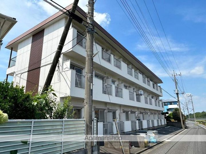 ハイツしんみせ210の外観