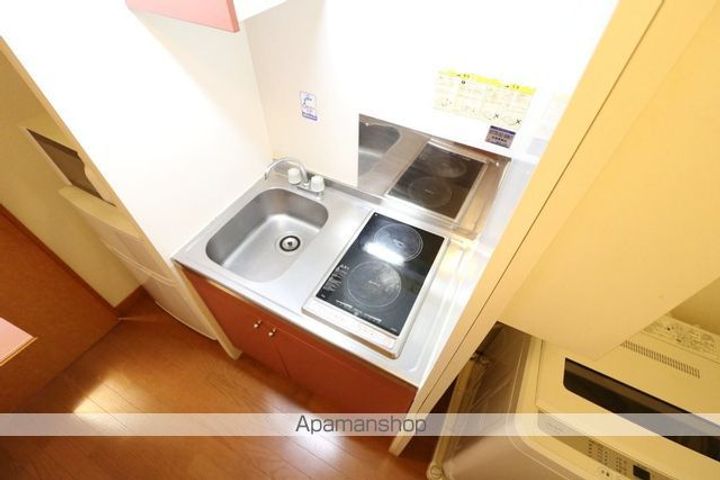 レオパレスめぞん恵智川204のキッチン