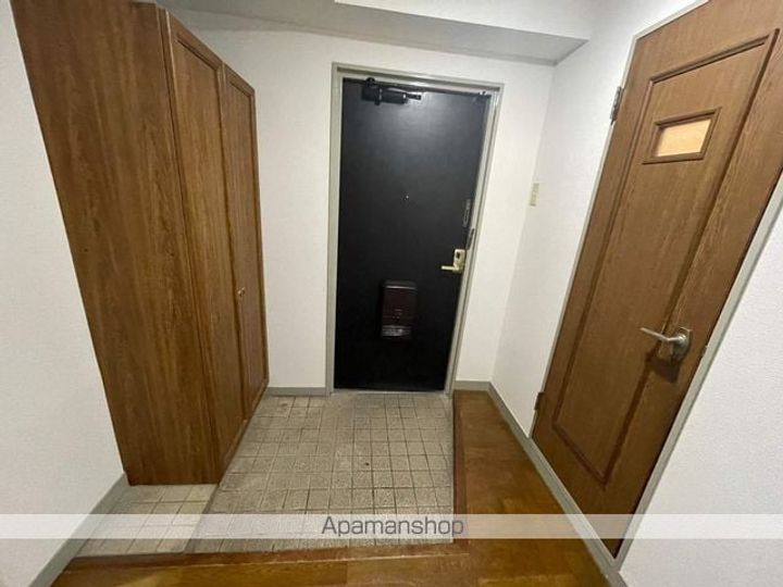 ミリアン宮前の玄関