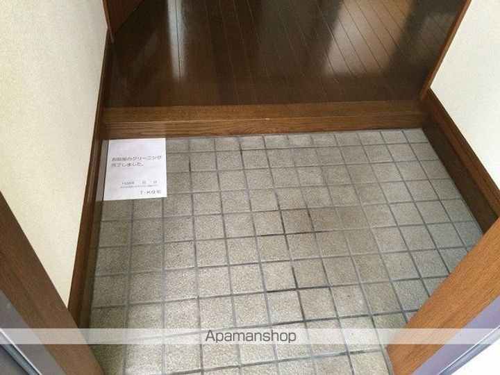 めぞん太陽の玄関