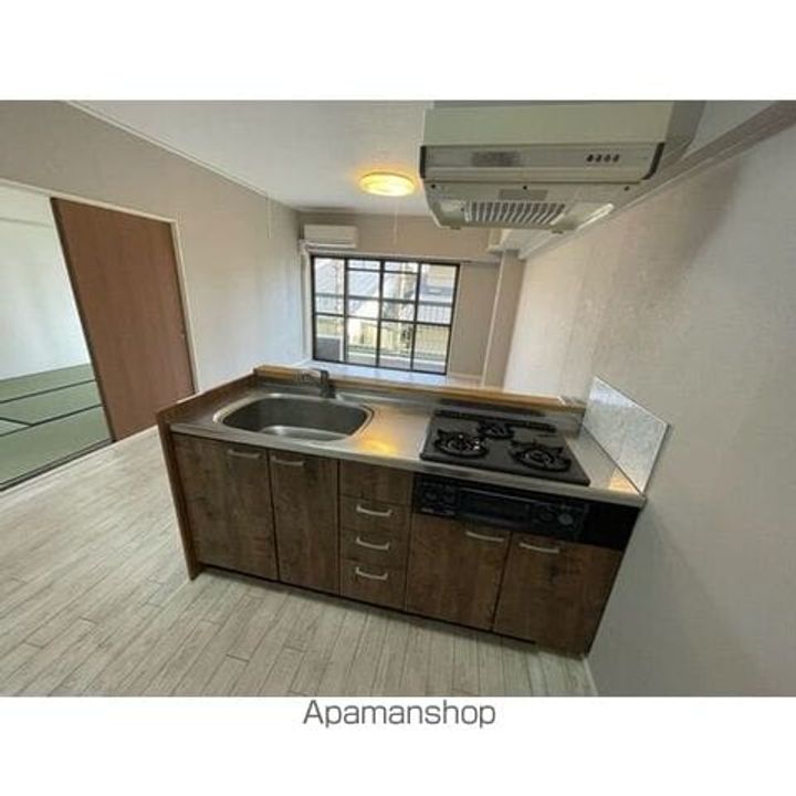 滝子アネックス2-Bのキッチン