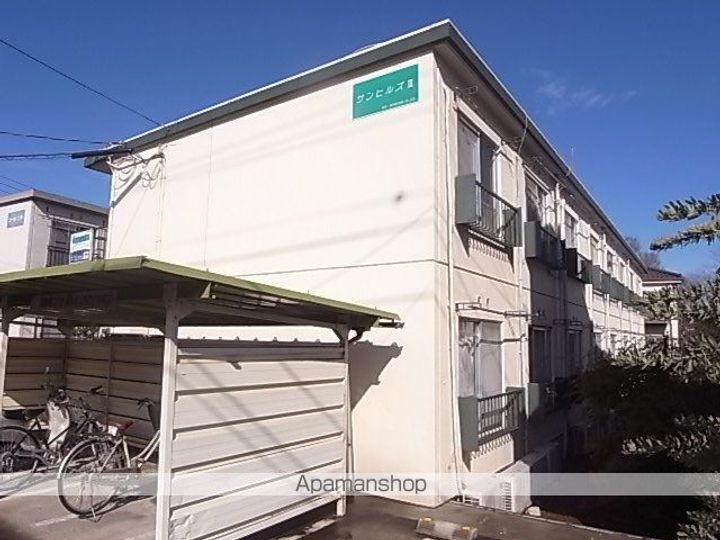 東京都日野市高幡の賃貸アパートの外観